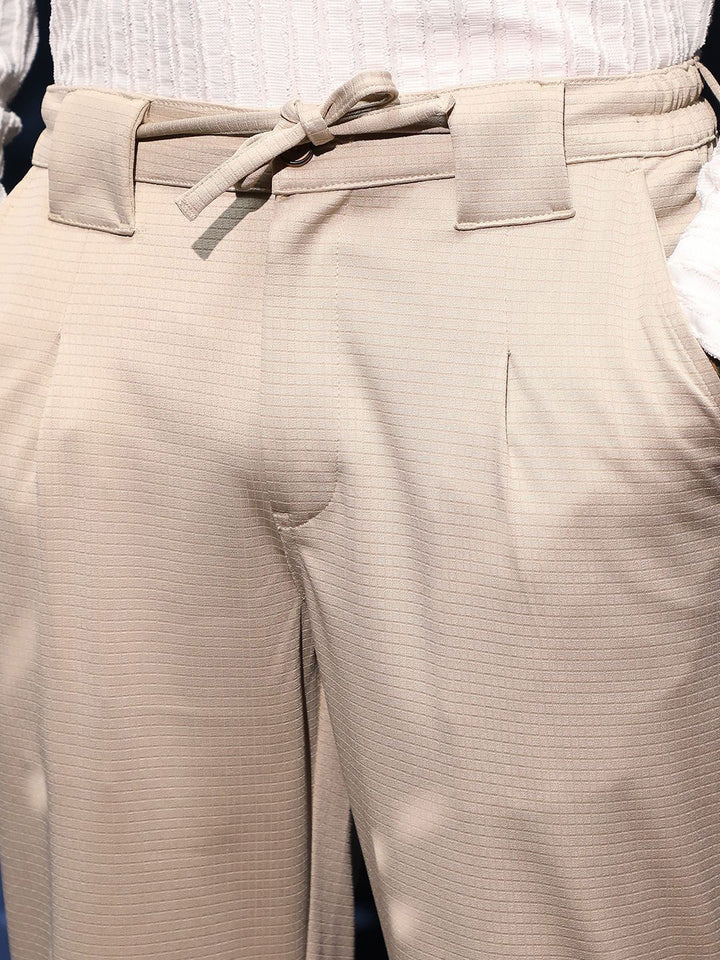 Campus Sutra Men Comfort Solid Chino Trousers