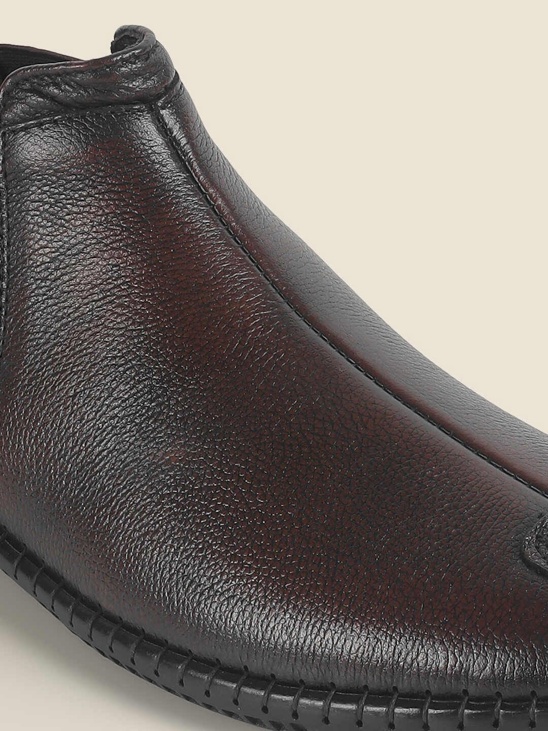 Mochi Men Textured Leather Fashion