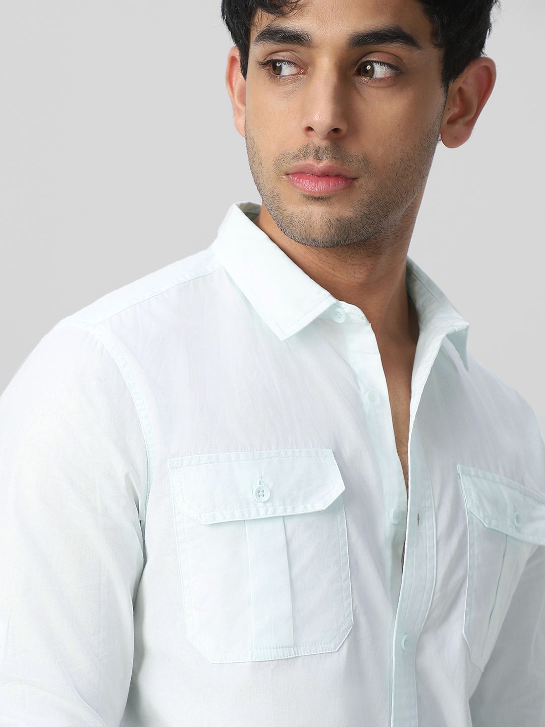 Urbano Fashion Men Spread Collar Solid Cotton Casual Shirt