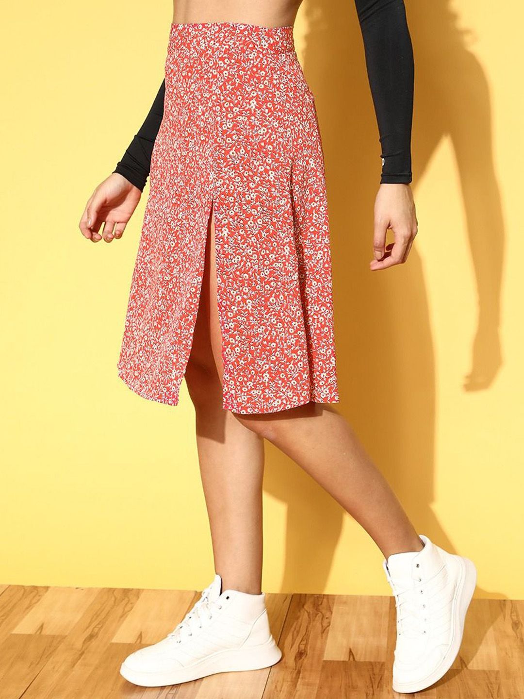 Berrylush Floral Printed High Rise Flared A-Line Skirt