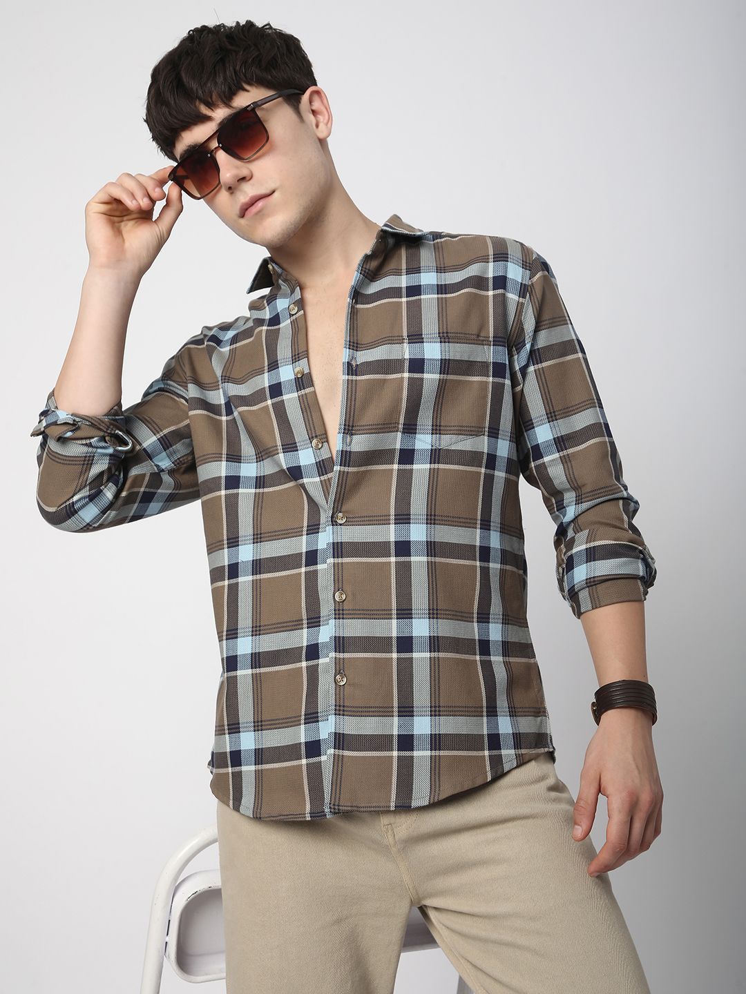 VASTRADO Men Classic Slim Fit Opaque Checked Casual Shirt