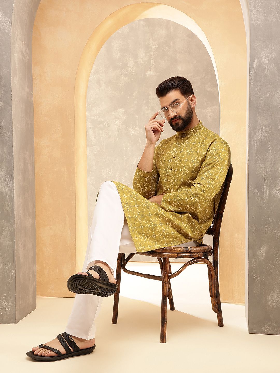 Anouk Olive Green Floral Printed Mandarin Collar Straight Kurta With Pajamas