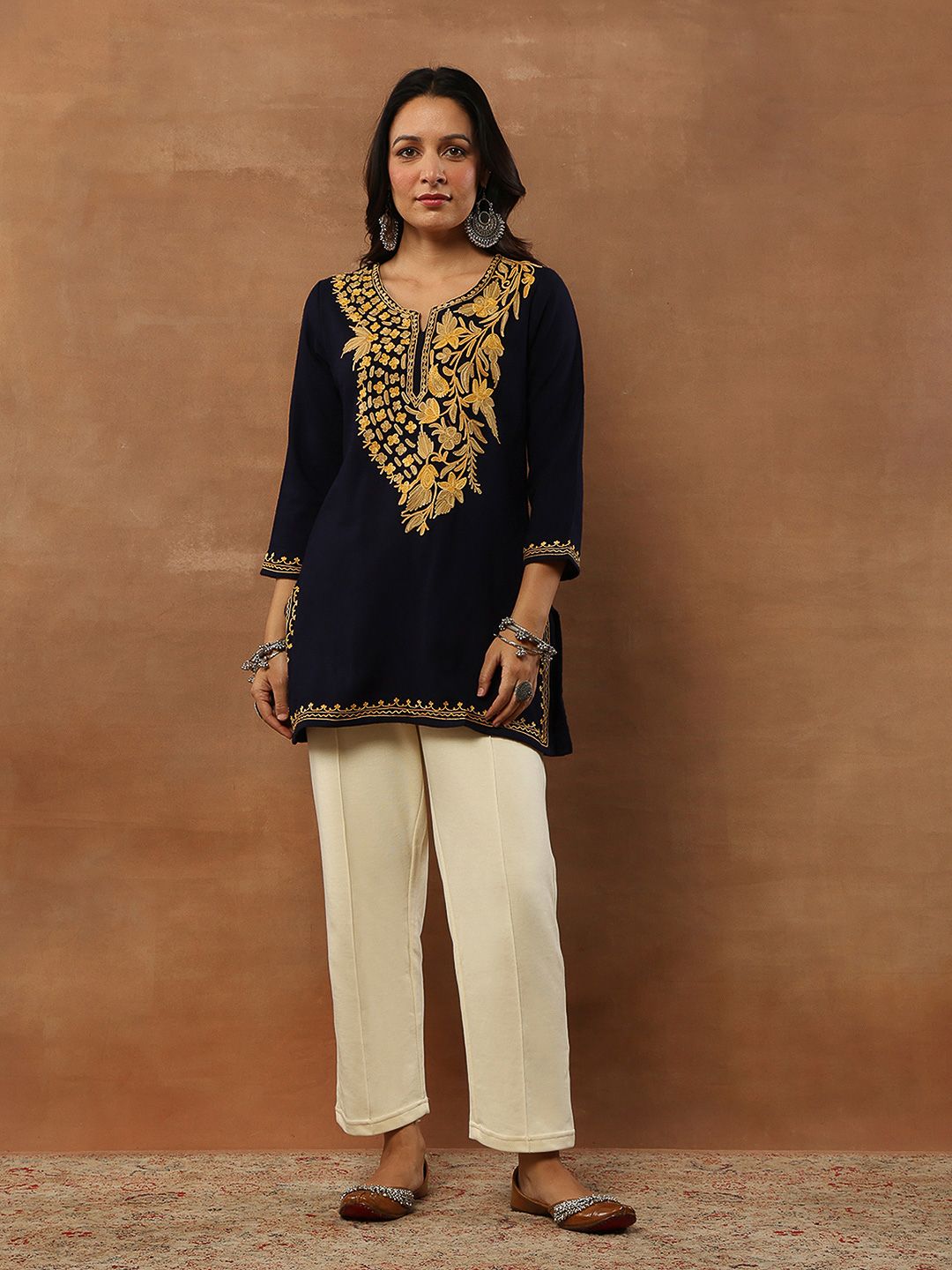 House of Chikankari Women Navy Blue Woollen Aari Embroidered Kurta